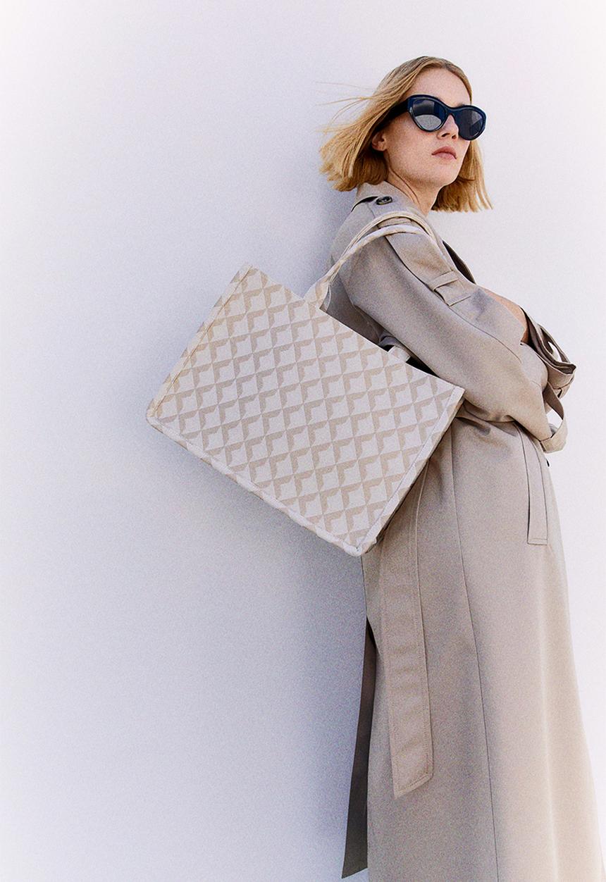 H&M - Jacquard-weave shopper - light beige/patterned