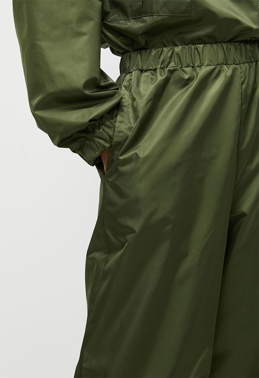 Superbalist - Co-ord water resistant jogger - olive