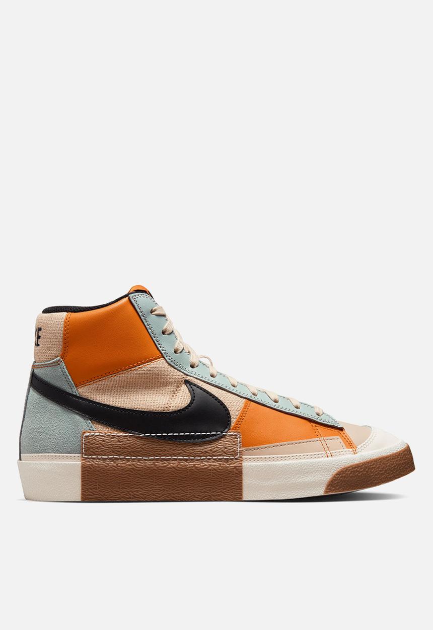 Nike - Blazer mid pro club