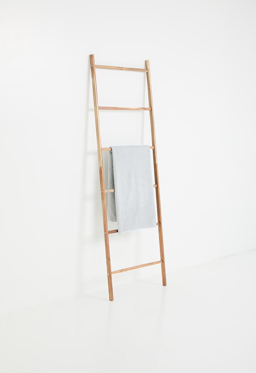 Bathroom Solutions - Acacia leaning towel rack - natural