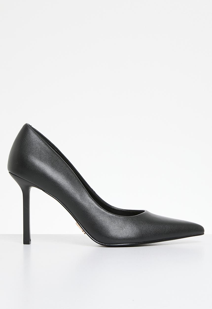 Steve Madden - Classie black court - black