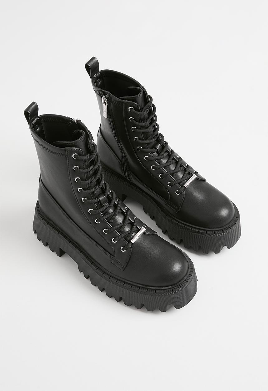 Steve Madden - Over-ride platform boot - black