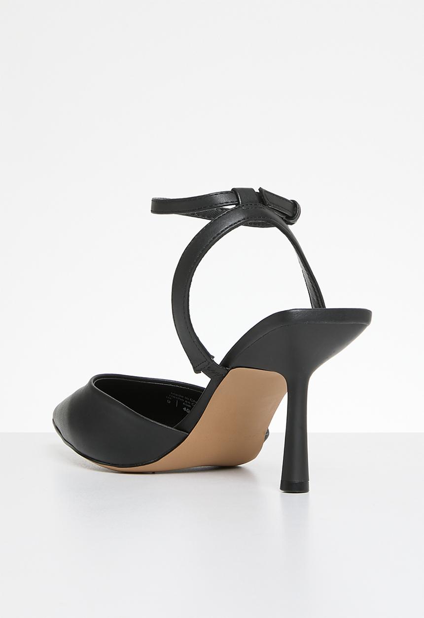 Call It Spring - Zanthraa ankle strap - black
