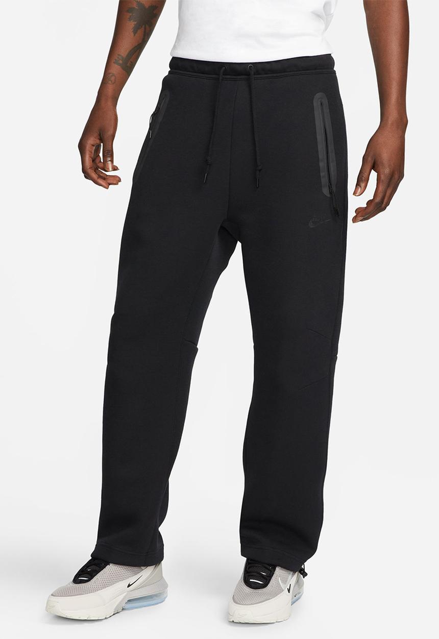 Nike - NSW Tech fleece open hem pant - Black
