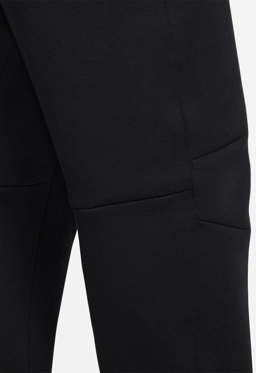 Nike - NSW Tech fleece open hem pant - Black