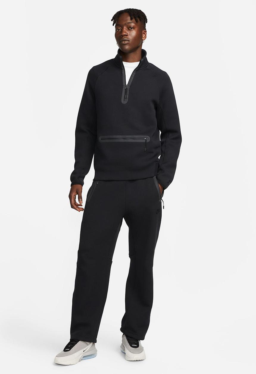 Nike - NSW Tech fleece open hem pant - Black