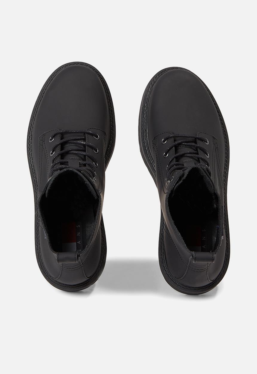Tommy Hilfiger - Leather lace-up cleat ankle boots - black 