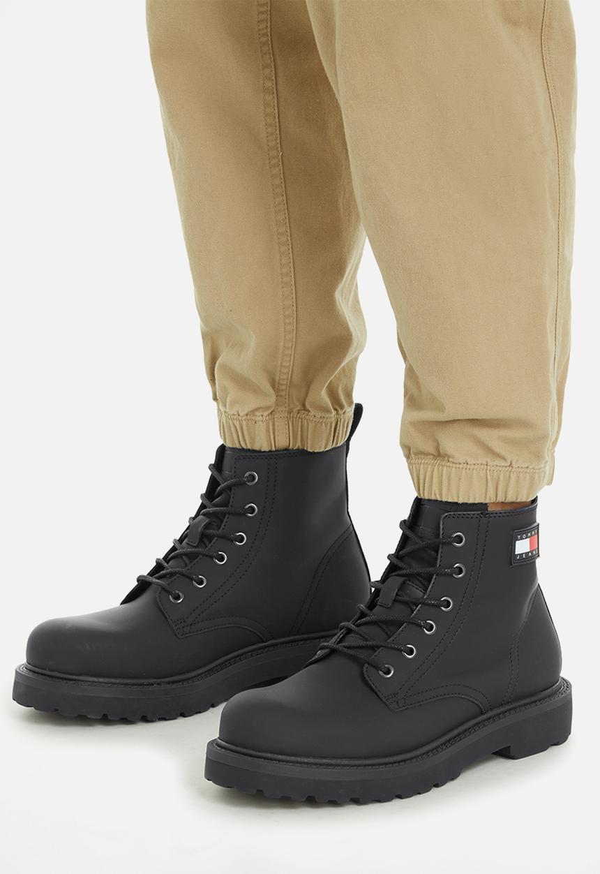 Tommy Hilfiger - Leather lace-up cleat ankle boots - black 