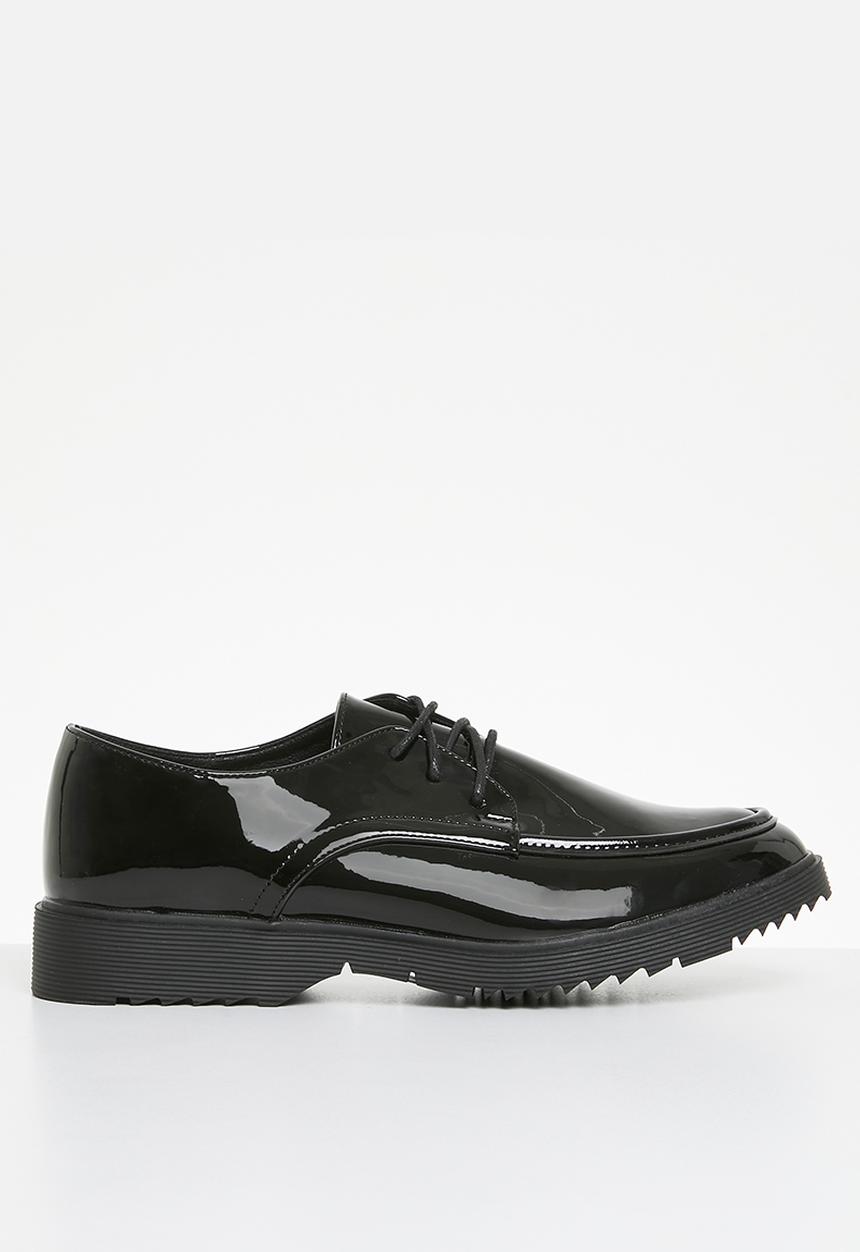 Madison® - Peggy brogue - black