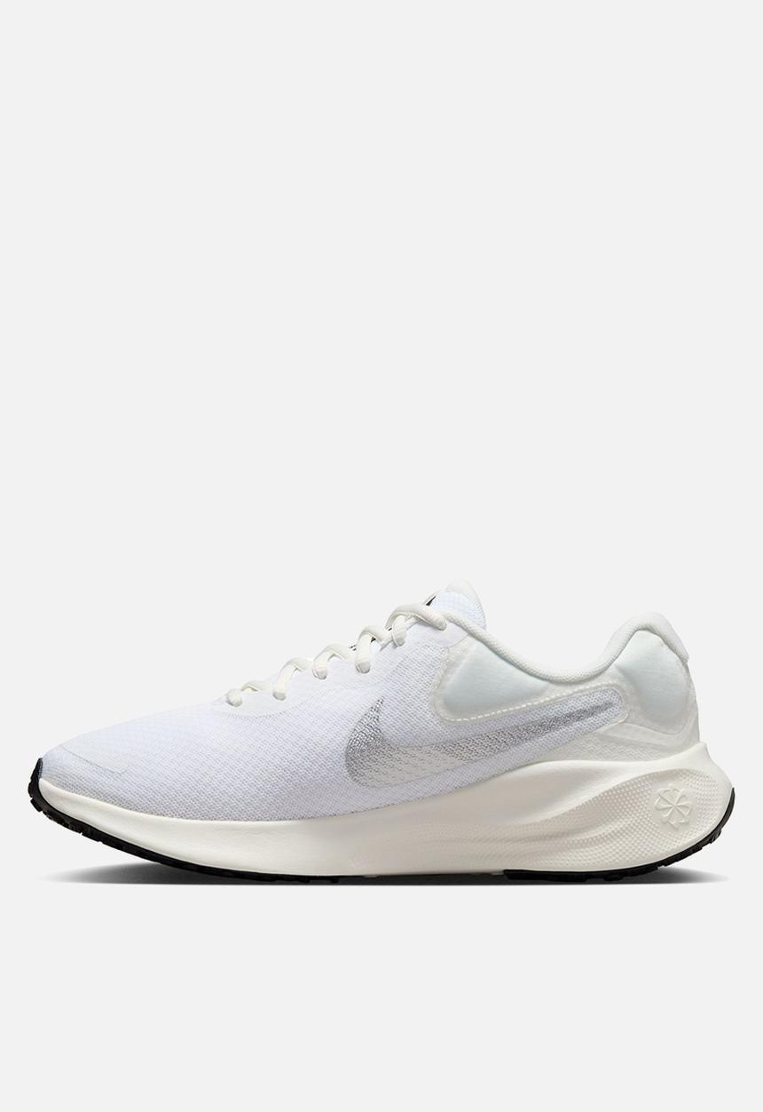 Nike - Revolution 7