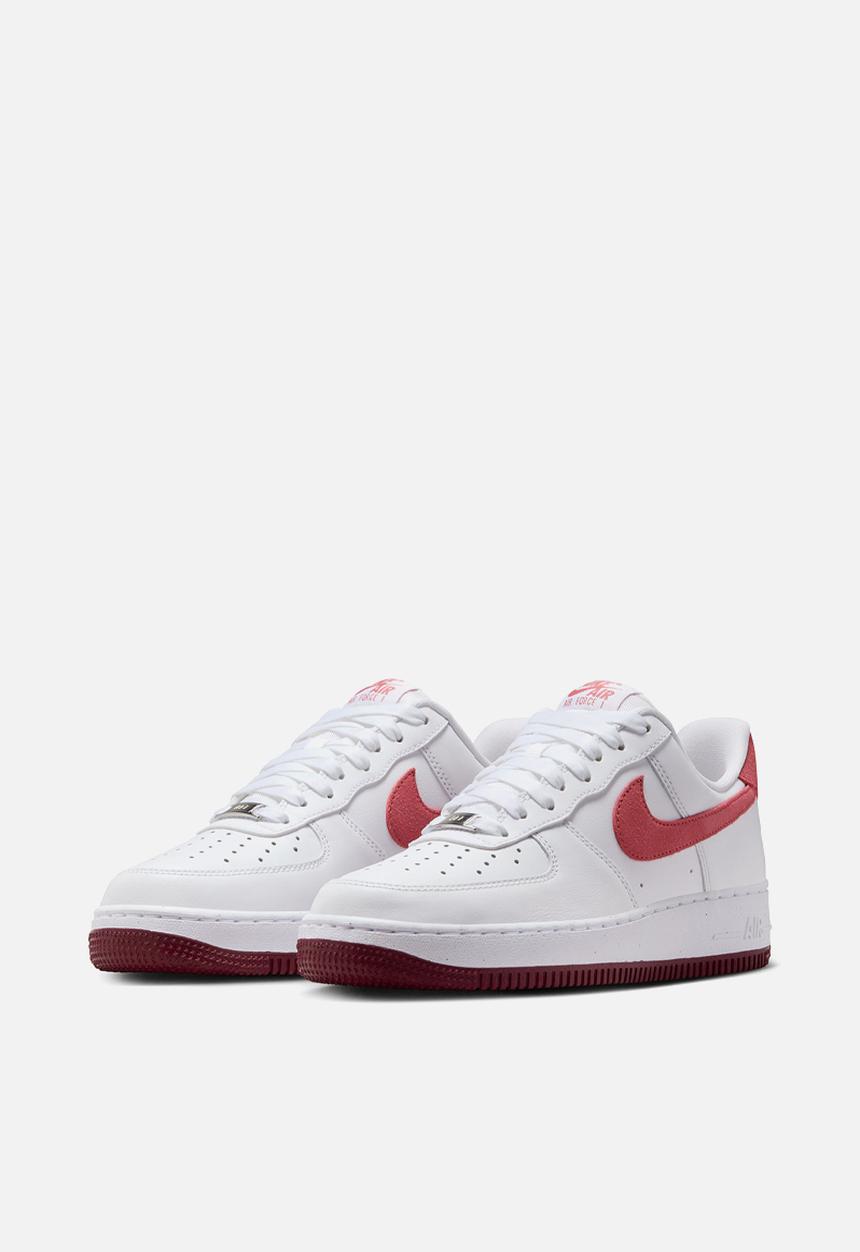 Nike - Air Force 1 '07
