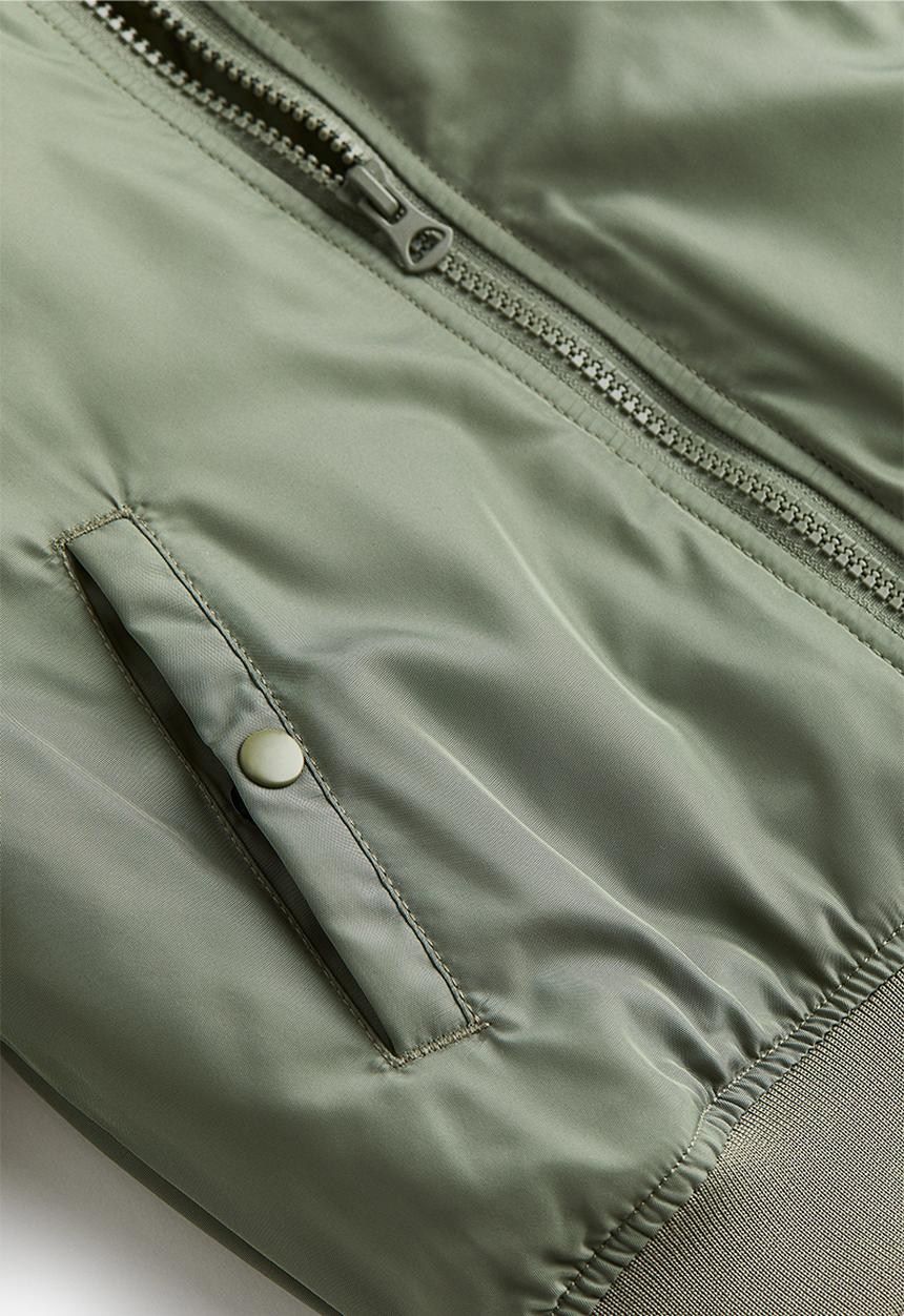 H&M - Oversized bomber jacket - green