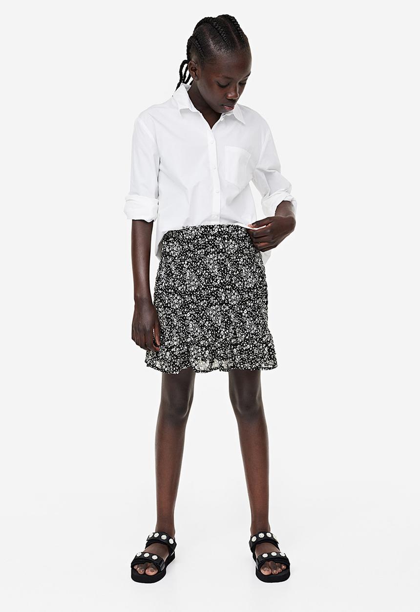 H&M - Smocked chiffon skirt - black