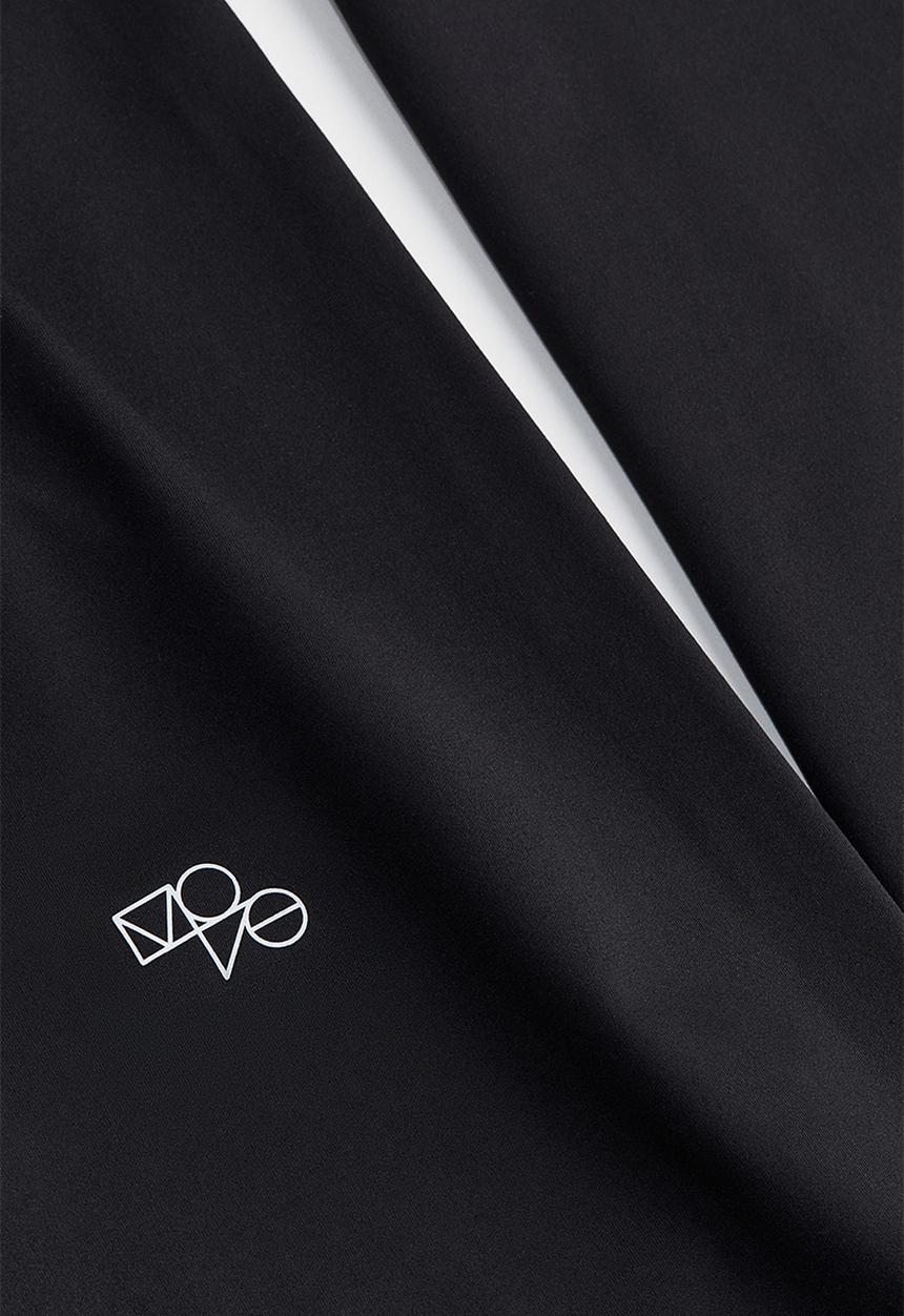 H&M - DryMove™ flared sports trousers - black