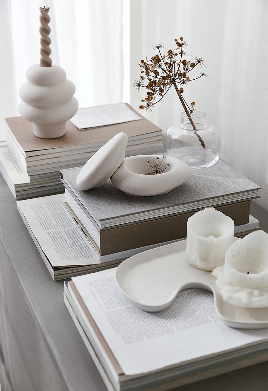 H&M - Stoneware trinket box - white