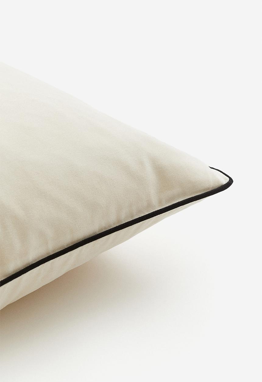 H&M - Velvet cushion cover - beige