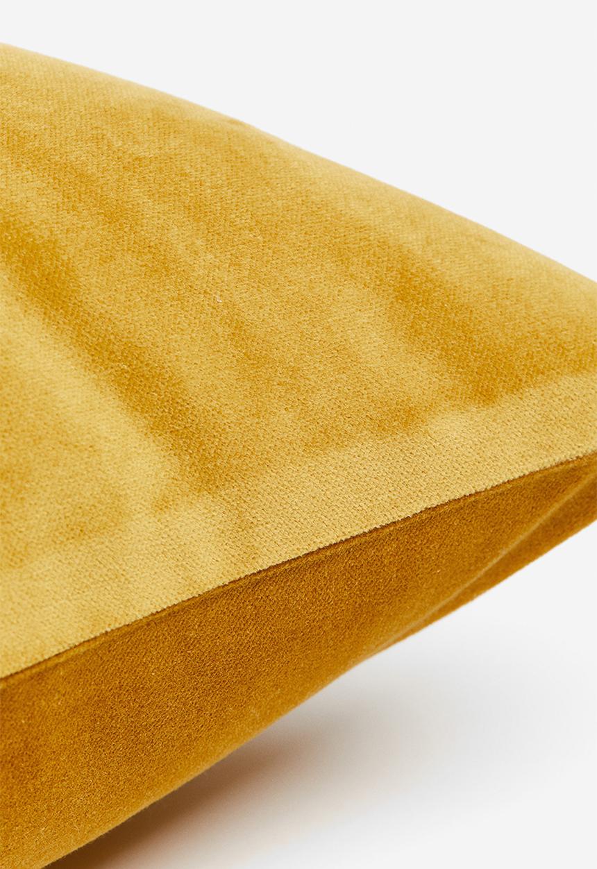H&M - Cotton velvet cushion cover - yellow