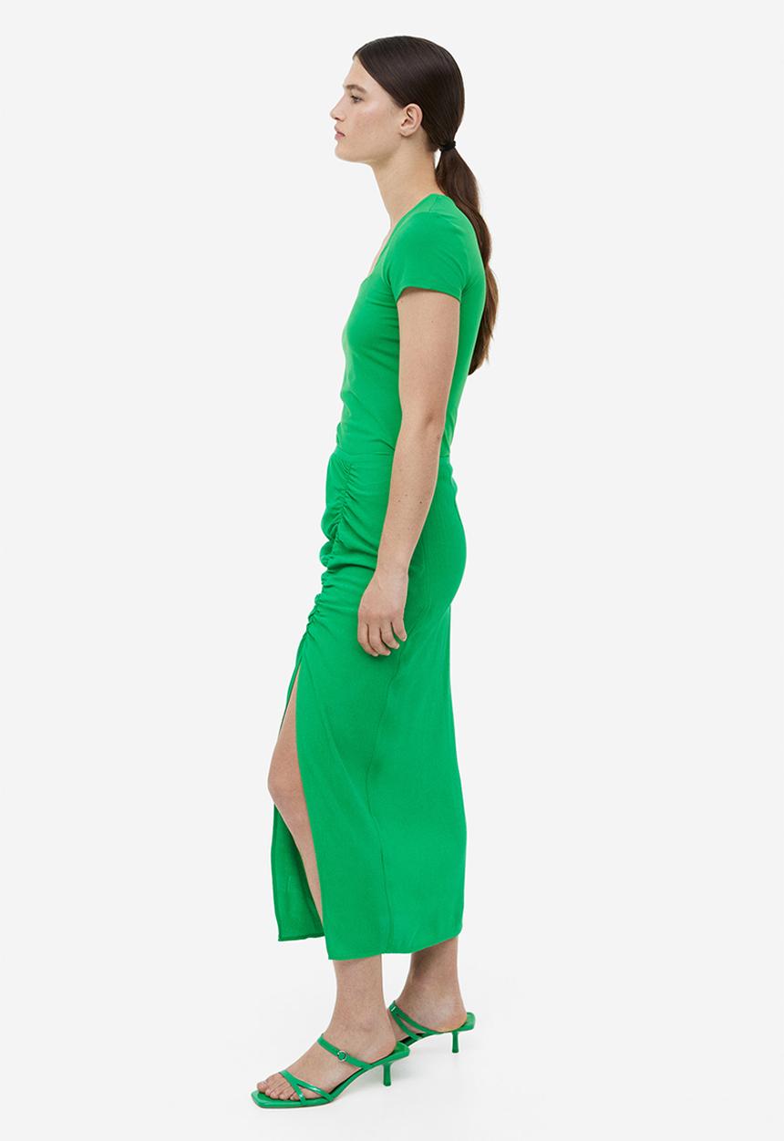 H&M - Crêpe high-slit skirt - green