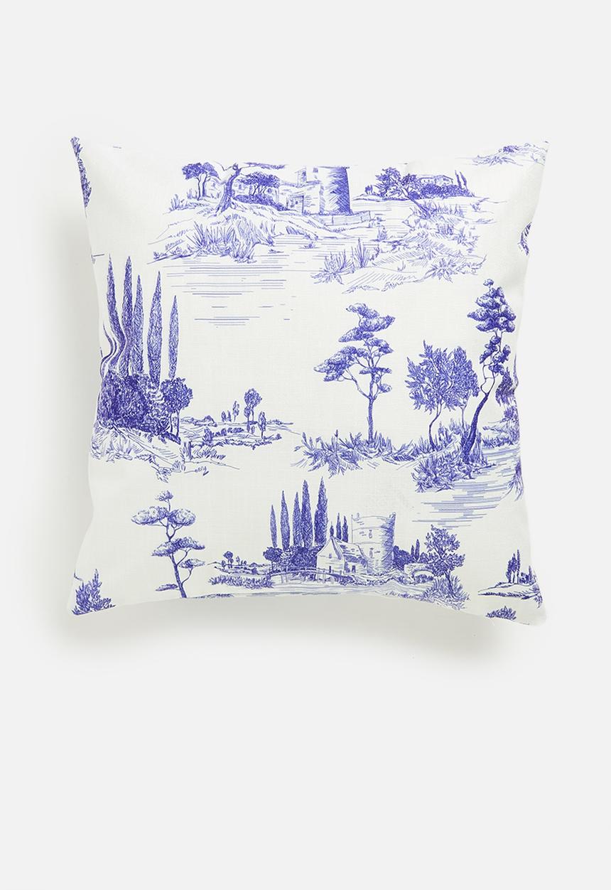 Sixth Floor - Delft printed cushion cover - Blue & White