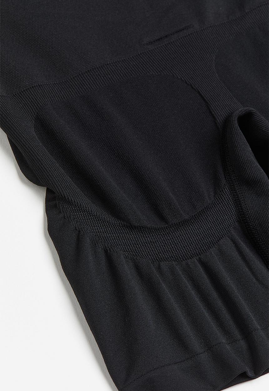 H&M - Firm shape push-up-bikers - black
