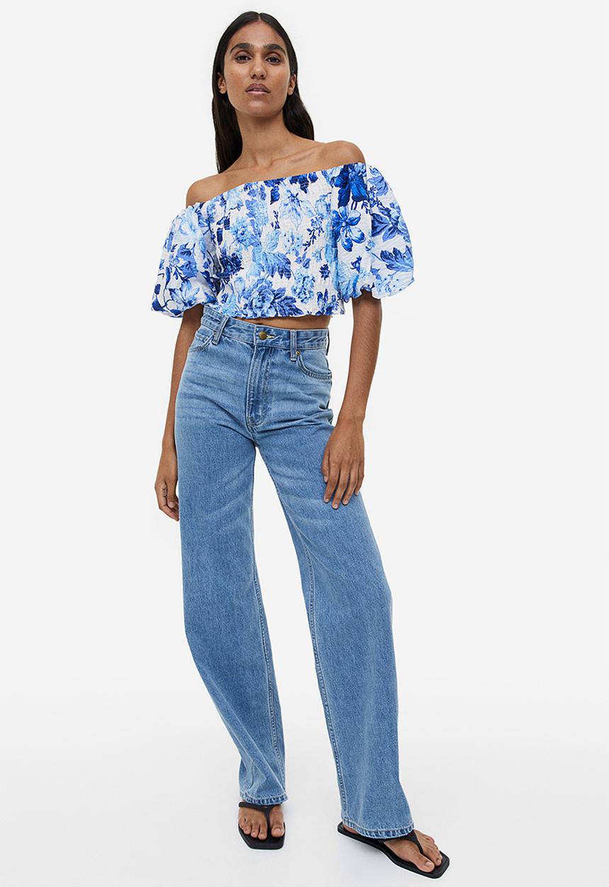 H&M - Smocked off-the-shoulder top - white/blue floral