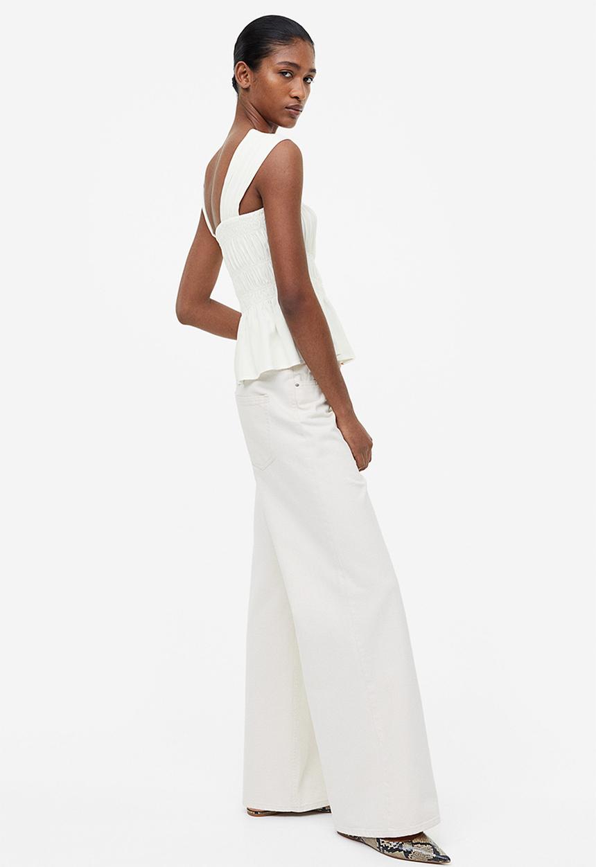 H&M - Smocked top - white