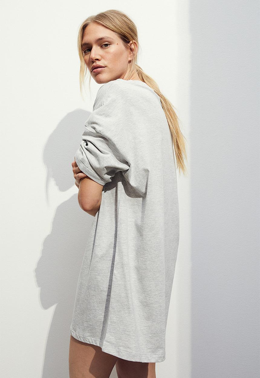 H&M - Oversized printed nightdress - Grey marl Snoopy