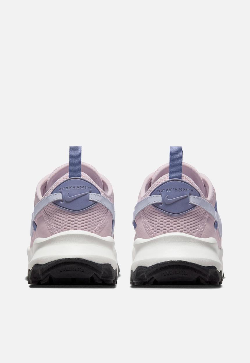 Nike - TC 7900