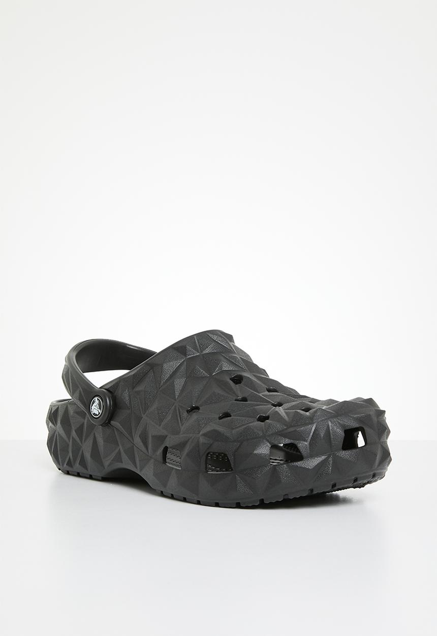 Crocs - Classic Geometric Clog - Black 