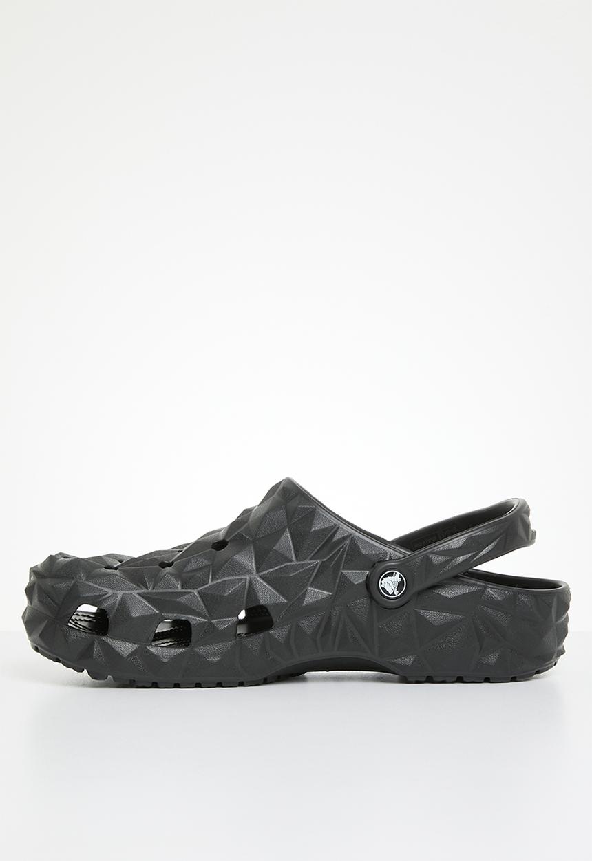 Crocs - Classic Geometric Clog - Black 