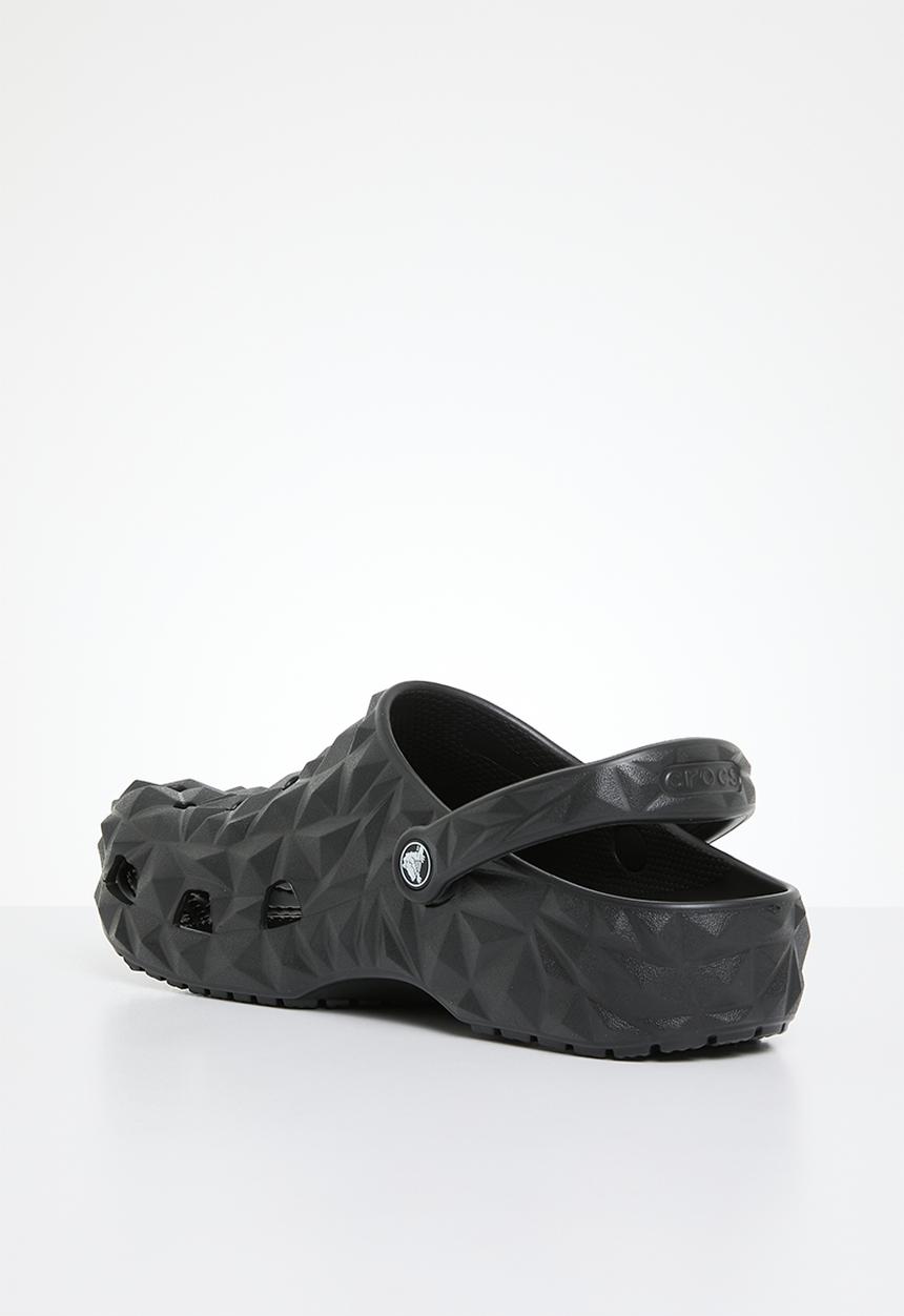 Crocs - Classic Geometric Clog - Black 