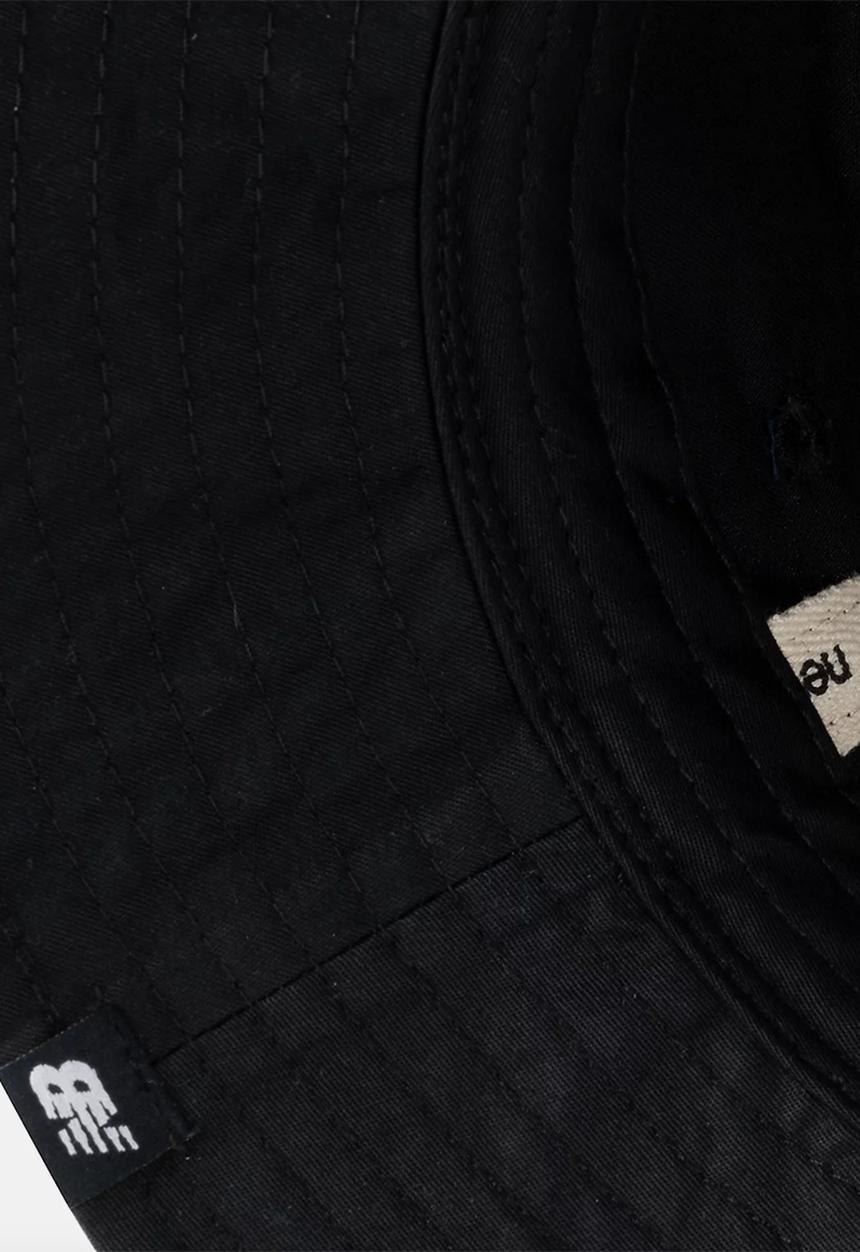 New Balance  - Bucket Hat - black