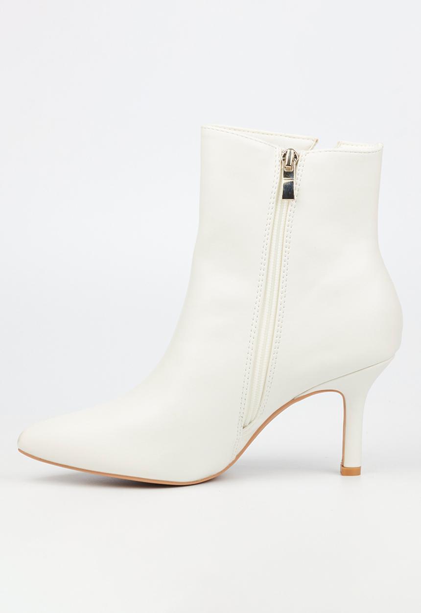 Butterfly Feet - Lively 2 boot - white