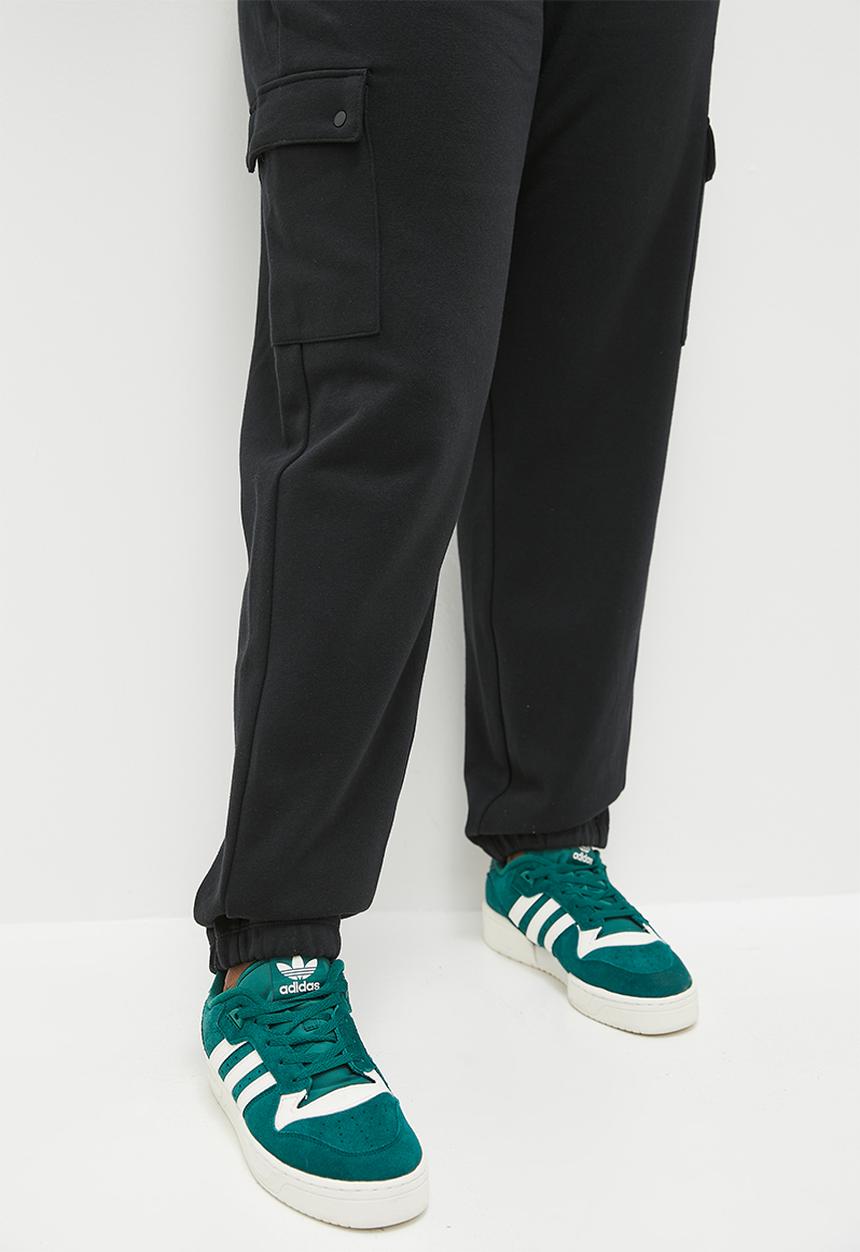 adidas Originals - Plus Cargo Jogger W - Black