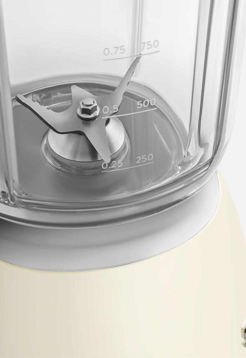 smeg - Retro style 1.5l jug blender - cream