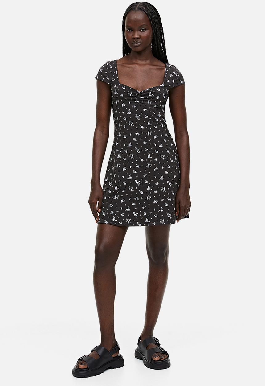 H&M - Cap-sleeved jersey dress - black