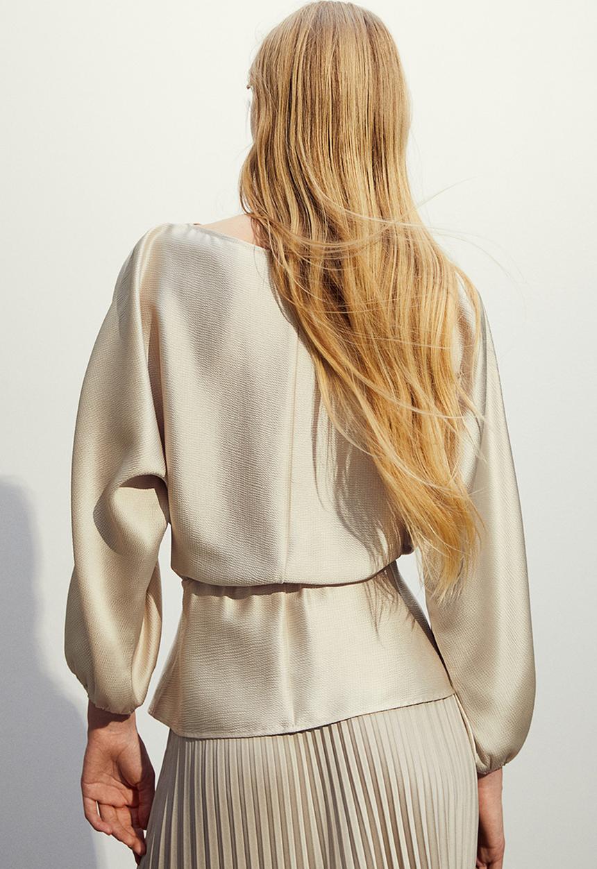 H&M - Crêpe satin blouse - beige