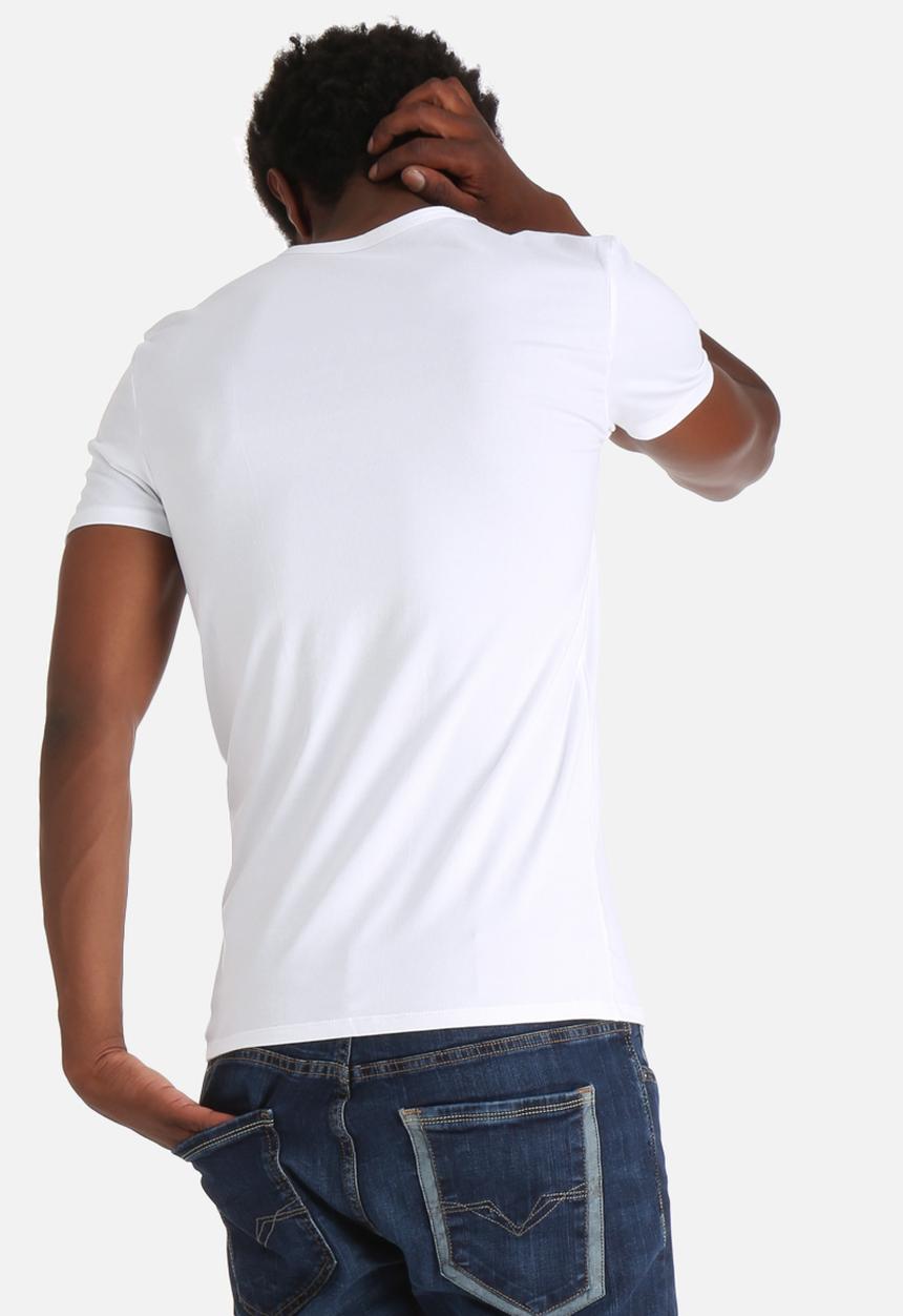 GUESS - Core Collection Tee