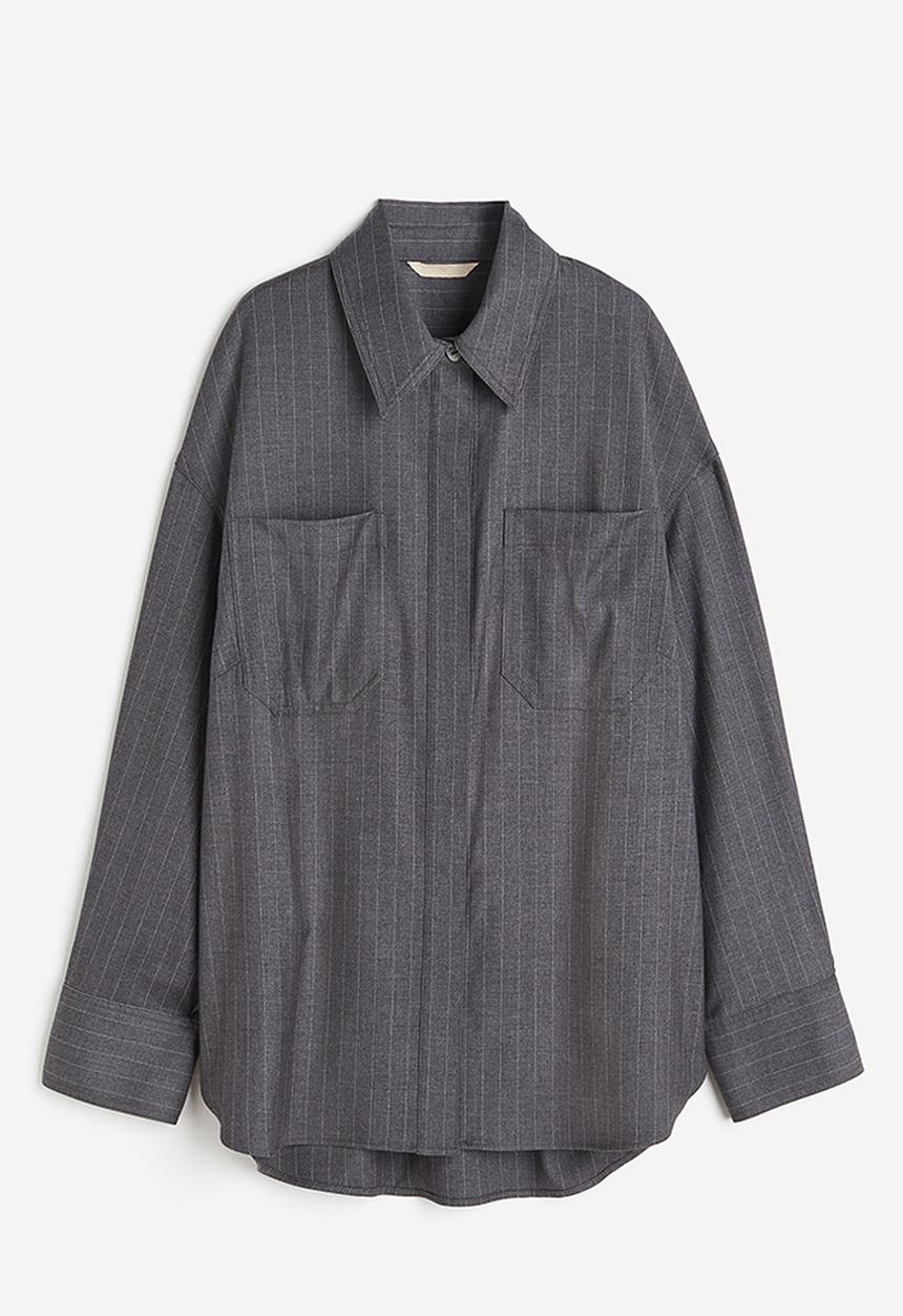 H&M - Oversized twill shirt - grey