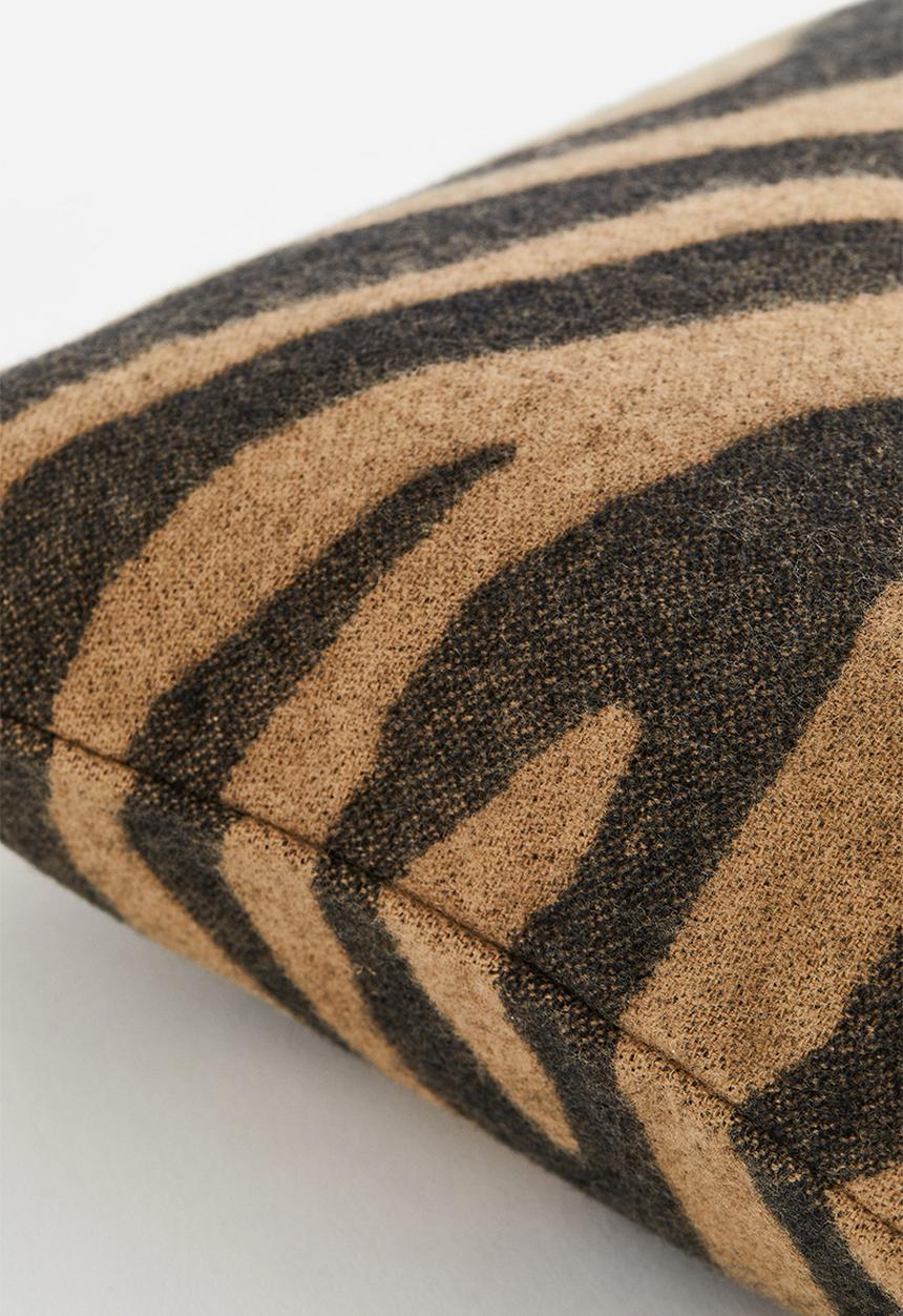 H&M - Animal-print cushion cover - brown,multi
