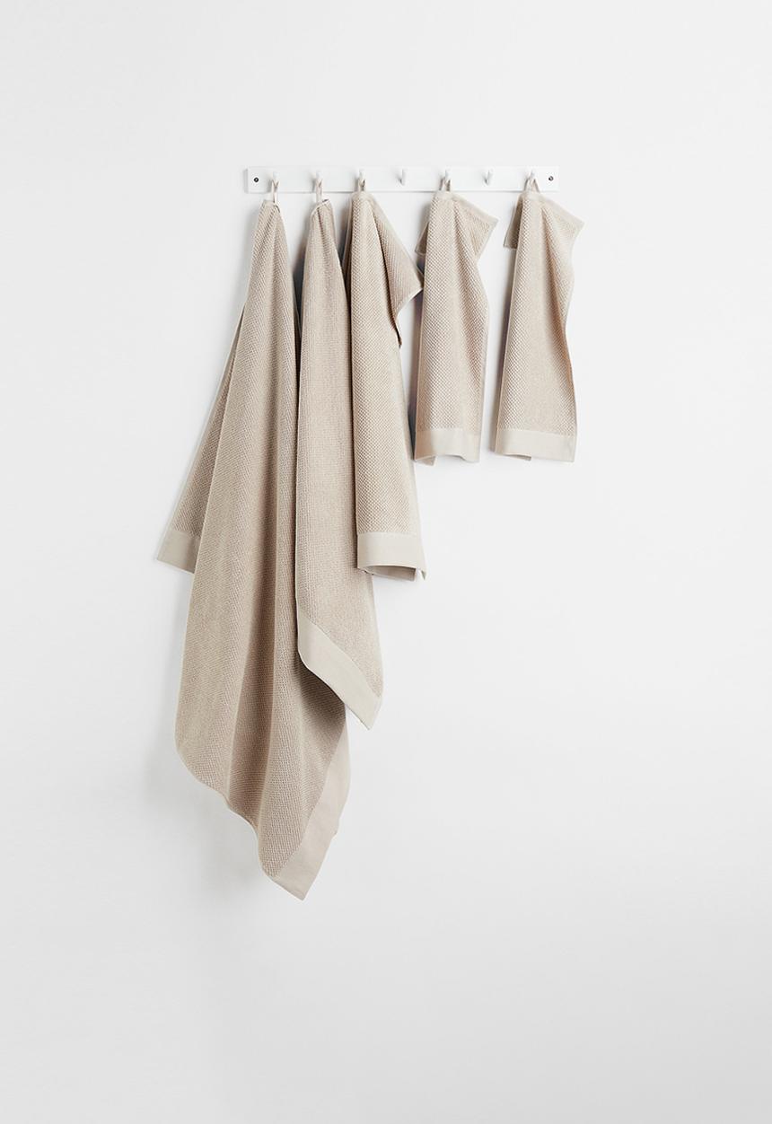 H&M - Cotton terry bath sheet - beige