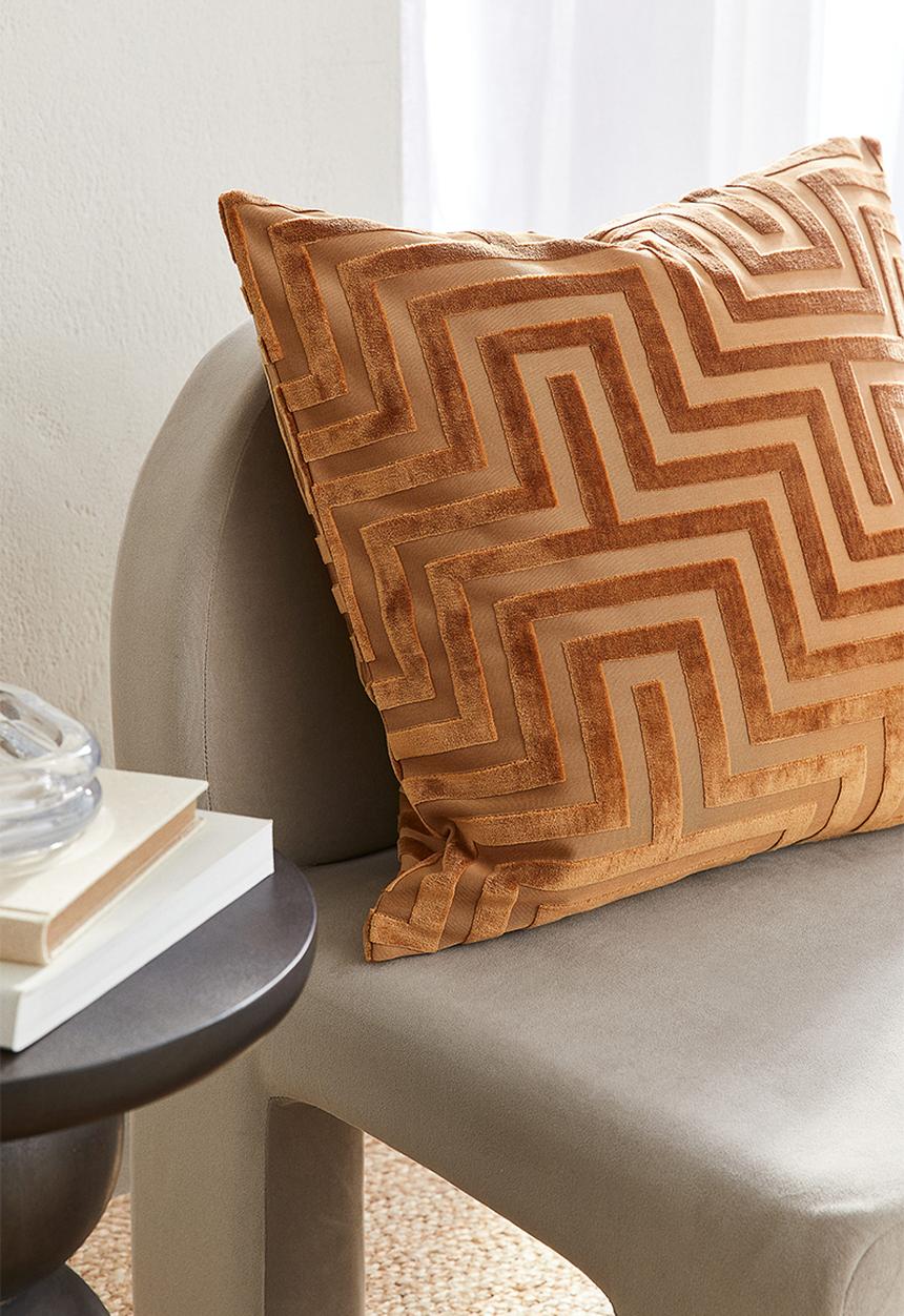 H&M - Velvet cushion cover - brown