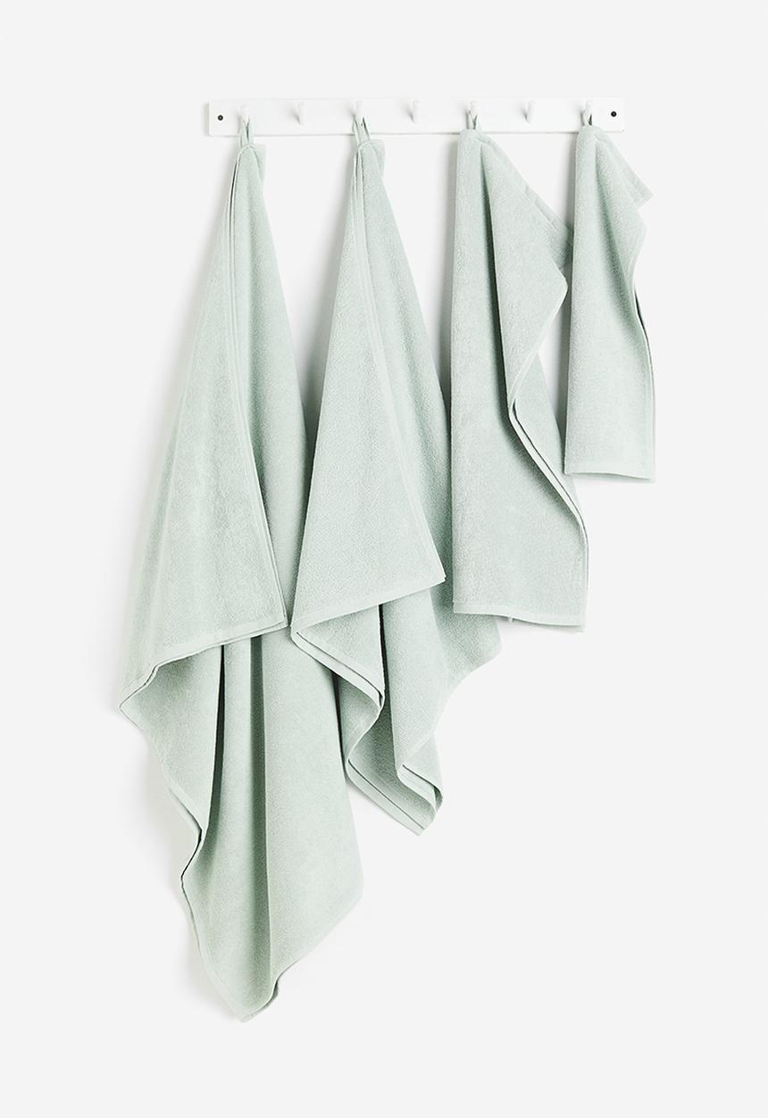 H&M - Terry bath towel - green