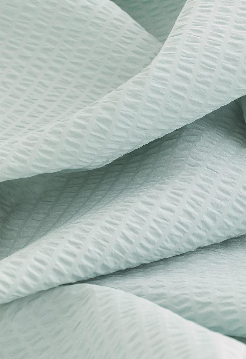 H&M - Seersucker shower curtain - green
