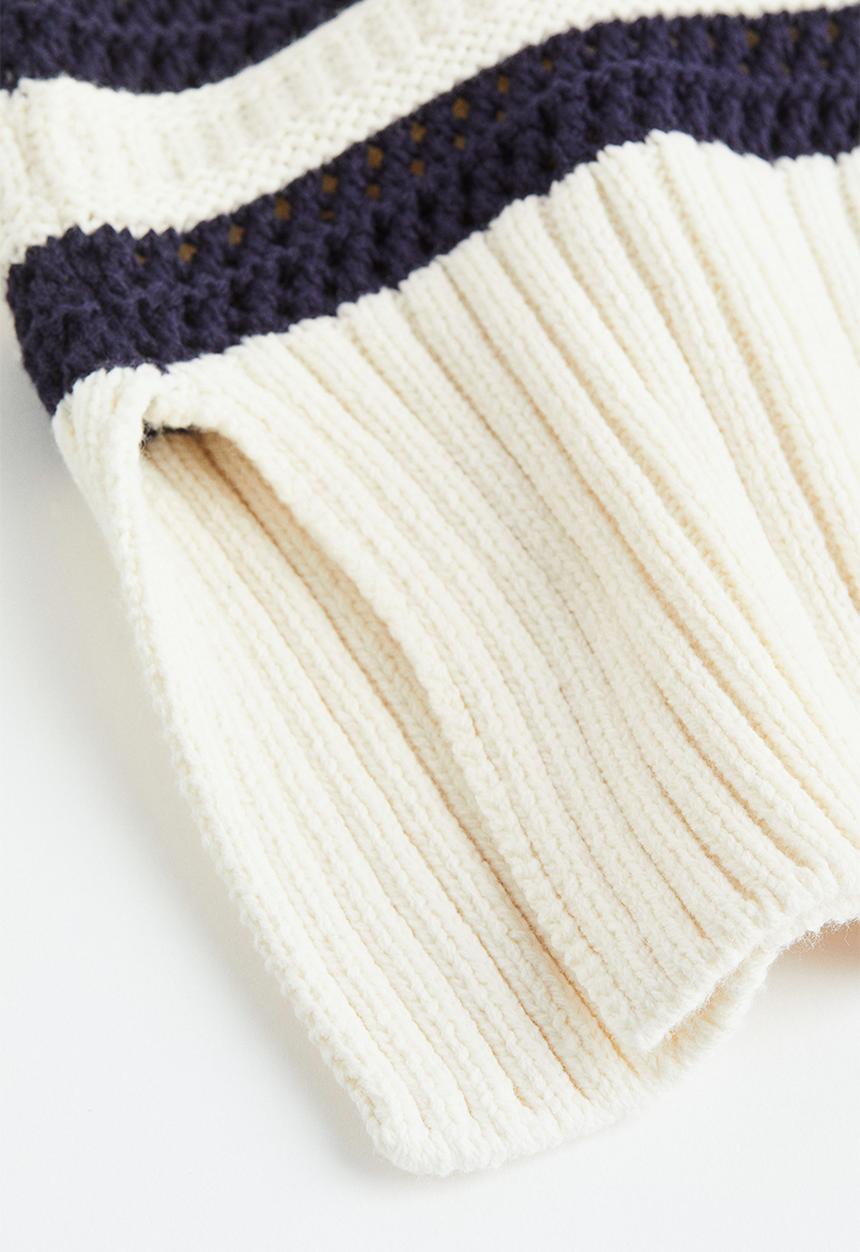 H&M - Hole-knit jumper - blue 