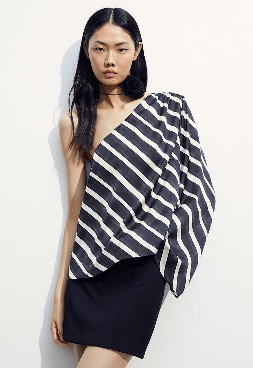 H&M - One-shoulder blouse - black