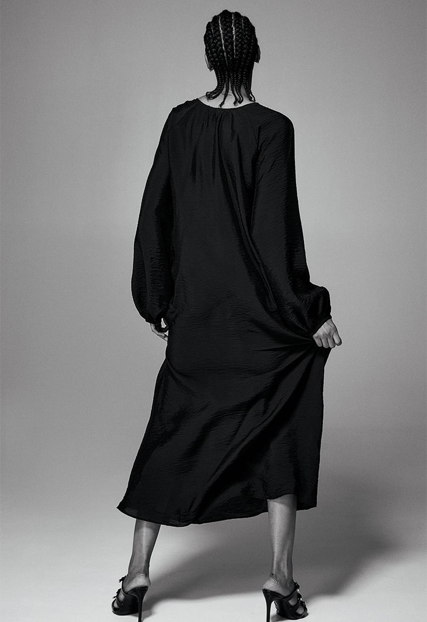 H&M - Oversized tie-detail dress - black