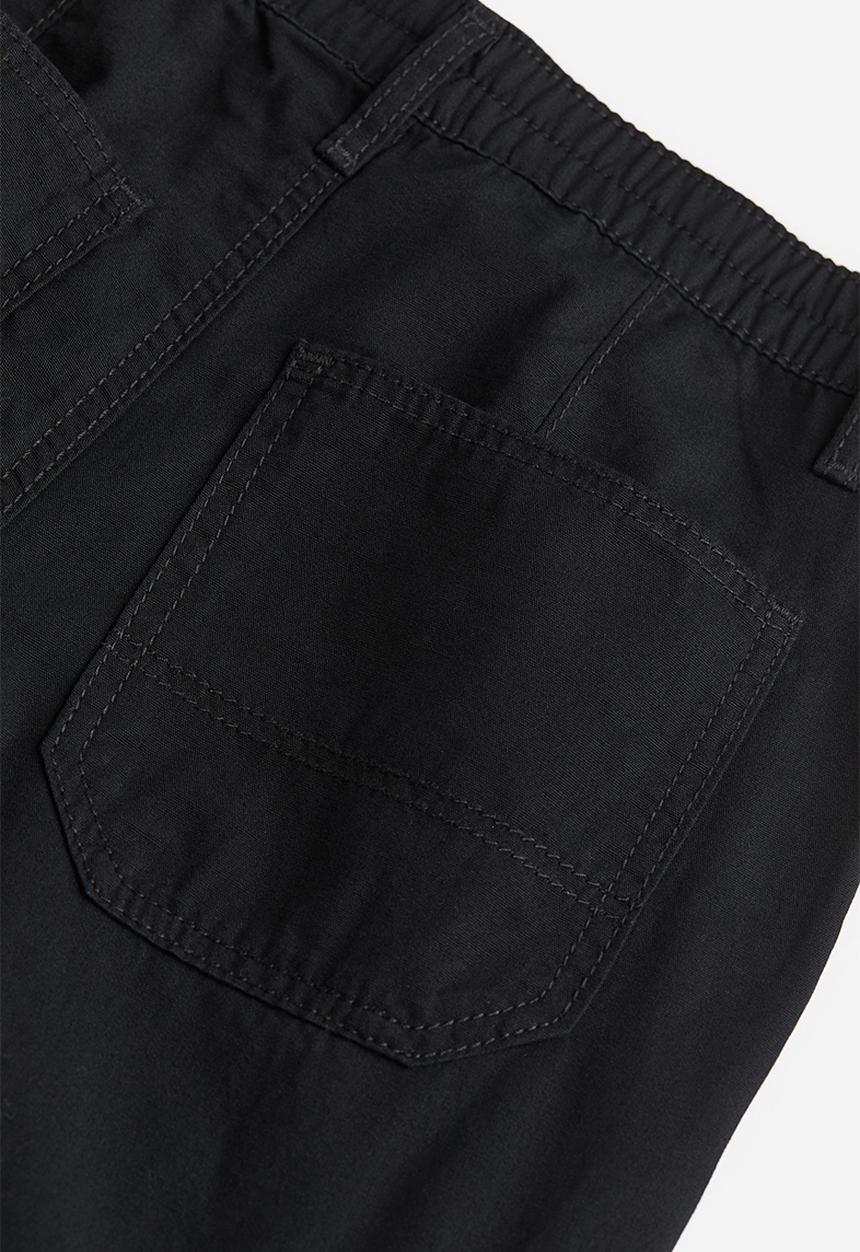 H&M - Wide cargo trousers - black