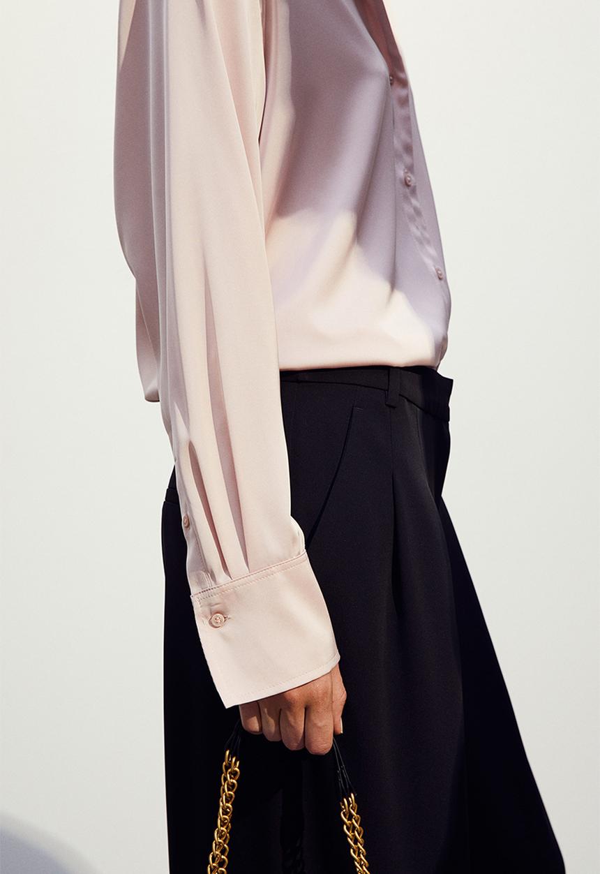H&M - V-neck blouse - pink