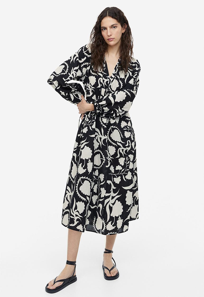 H&M - Tie-detail cotton dress - Black Patterned
